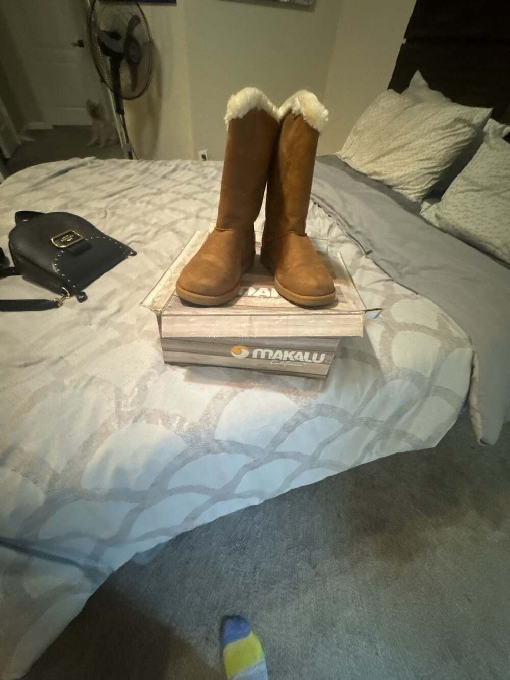 Makalu California Tan Faux Fur Lined Button Detail Boots